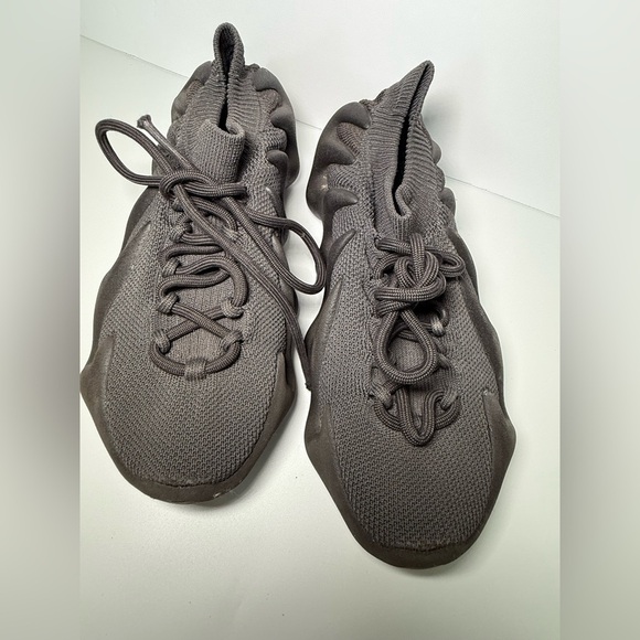 Adidas Yeezy 450 Dark Slate Sneakers Black Gray boys Size 5.5 Athletic Shoes main image 5